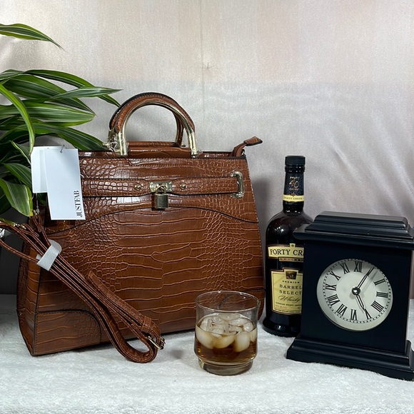 JustFab Handbags - 👜🤎🥃 “It’s 5 o’clock Somewhere” 🥃🤎👜  - NWT